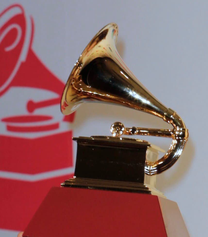 Este gramófono espera propietario para la Mejor Canción del Año 2018 y eso lo sabremos el próximo 15 de noviembre.