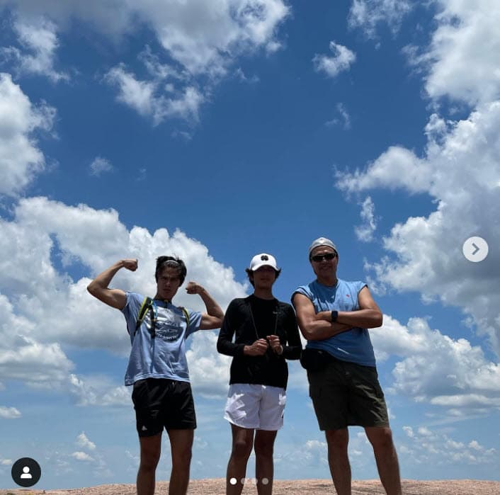 "
<b>Seguirás creciendo </b>y le pido a Dios me dé mucha vida y sabiduría para ser la mamá que necesitas, te deseo no todo lo mejor hijo mío: te deseo el cielo mismo, te amo, mi corazón".
<br>