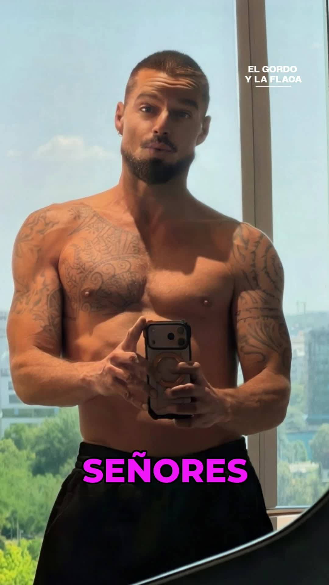 Ricky Martin roba suspiros por su cuerpo y desata polémica por su rostro