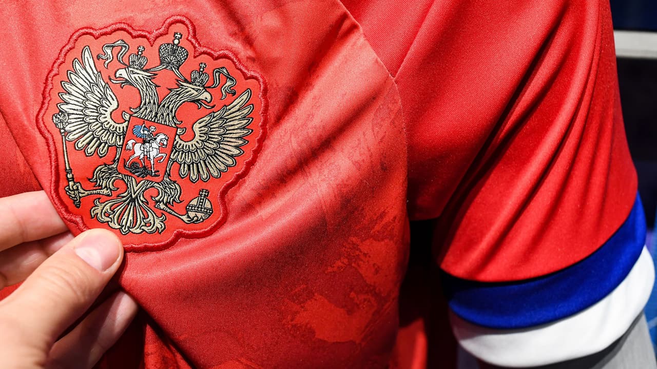 Adidas suspende su patrocinio con la Federación Rusa de Futbol