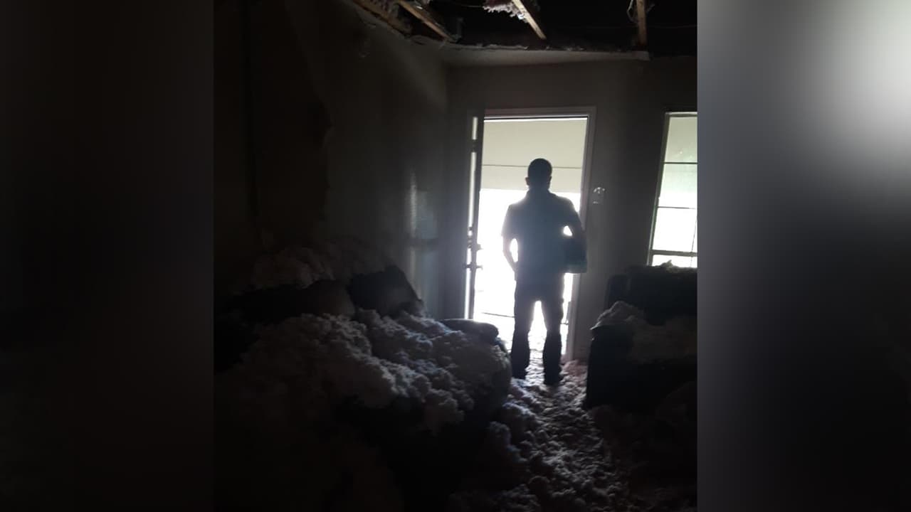 “Todo está lleno de insolación, todo se perdió, yo no puedo meter a mi hija ahí, no es un lugar habitable”, aseguró Ledezma.