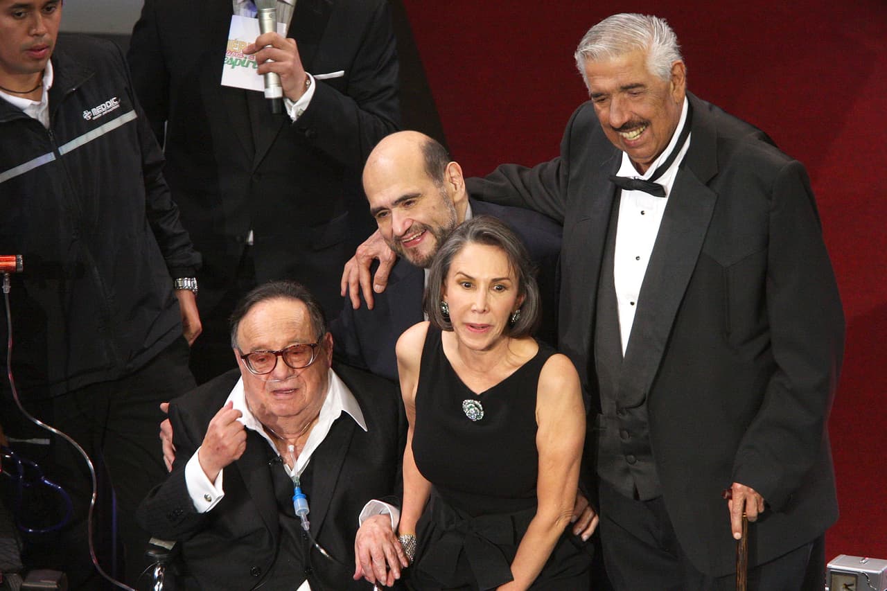 En 2012 asistió al homenaje a 'Chespirito' que se realizó en el Auditorio Nacional en la Ciudad de México.