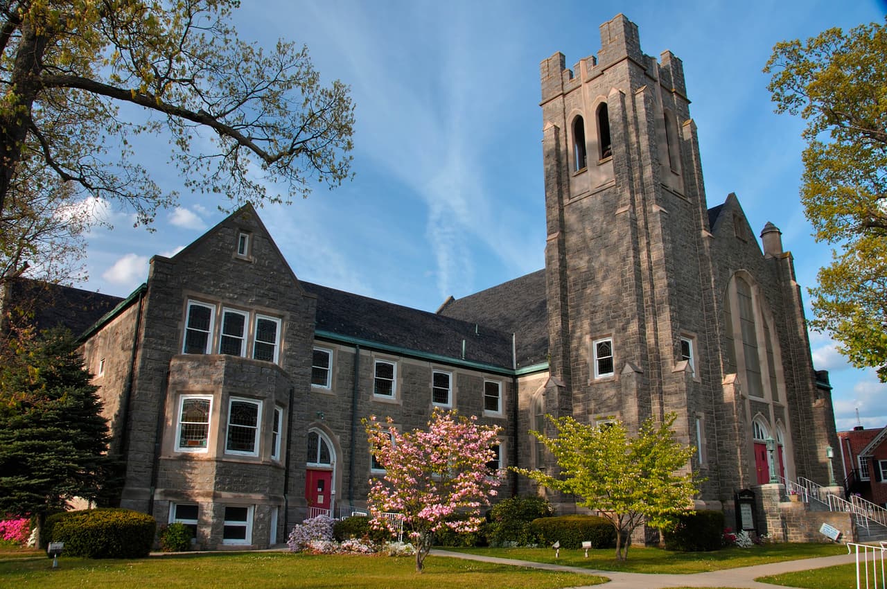 <b>Puesto 9. Área metropolitana de Vineland y Bridgeton, Nueva Jersey</b>
<br>
<br>Variación de la población por la migración, entre 2010 y 2020: -9.2% (-14,342 habitantes).
<br>
<br>Variación de la población en general, entre 2010 y 2020: -6.1% (-9,602 habitantes).
<br>
<br>Tasa de pobreza: 13.2%.
<br>
<br>Población en 2020: 147,008 habitantes.
<br>