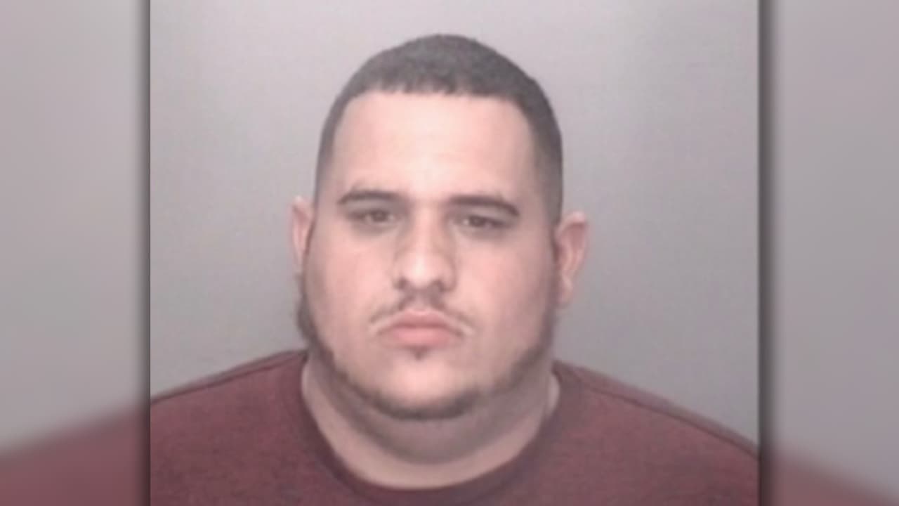 Nehemiah Pate, de 25 años, fue acusado de 12 cargos de crueldad animal. Se le fijo una fianza de $ 2,000.