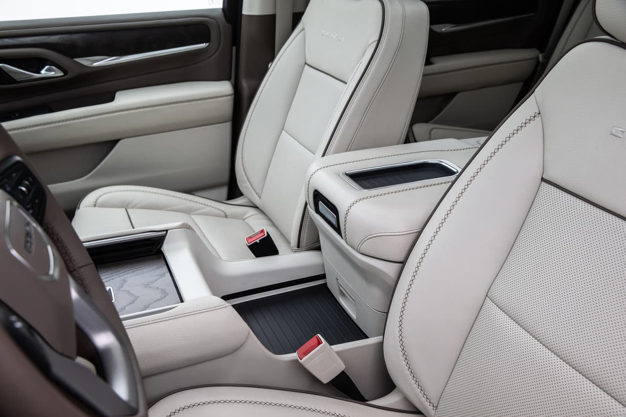 GMC Yukon Denali 2021