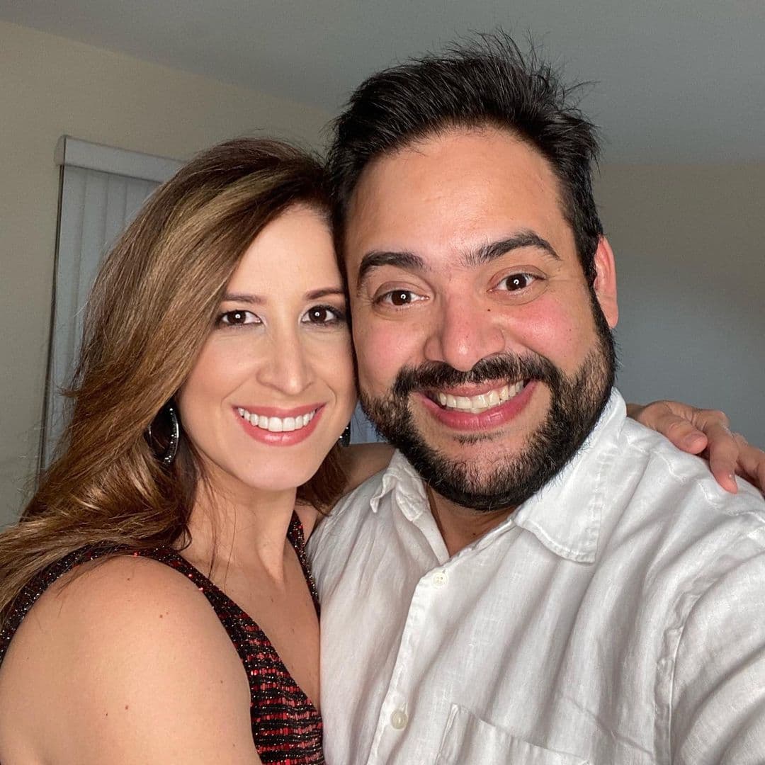 Elyangelica González compartió varias fotografías de los años que ha pasado al lado de su amor, pero lo mejor de todo es que el tiempo ha dejado intactas las maripositas en el estómago.