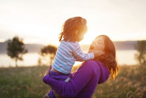 ¿Sabes si eres 'helicopter mom'? 