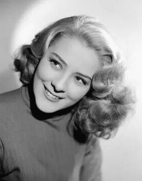 En su juventud, Silvia Pinal era una belleza indiscutible, de esas que paran el tráfico. Su belleza le generó una gran cantidad de pretendientes mientras comenzaba a despuntar en el cine.