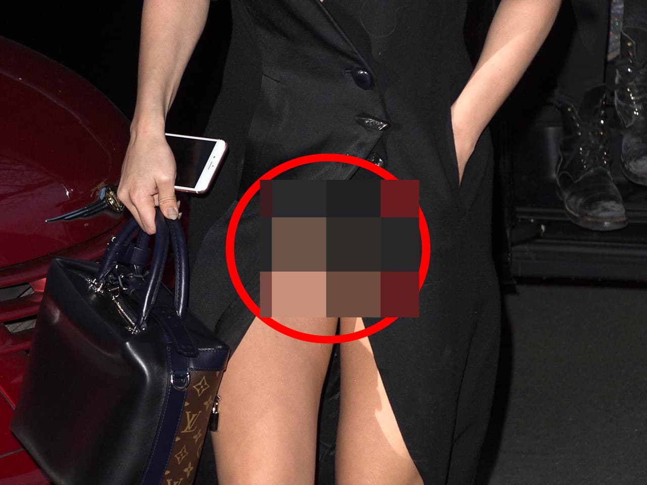 WHAT? Con este vestido mostró pierna, y más allá de lo que estamos acostumbrados a ver.