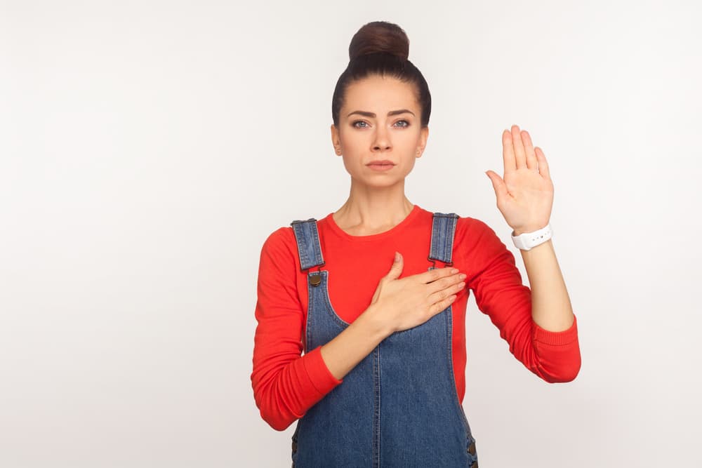 En este mes de la serpiente ten cuidado con lo que vayas a prometer para que no se convierta en una carga pesada que luego no puedas quitarte de encima. Hay un movimiento económico que inicialmente no te dé lo que estabas esperando pero que conforme pasen los días empezarás a cosechar y te asombrarás de ver cómo se multiplican tus ganancias.