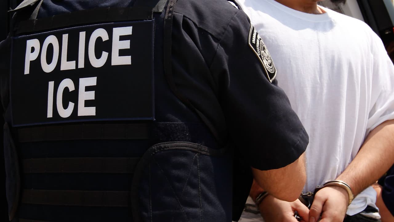 ¿Cómo preparar un plan familiar ante una posible deportación?