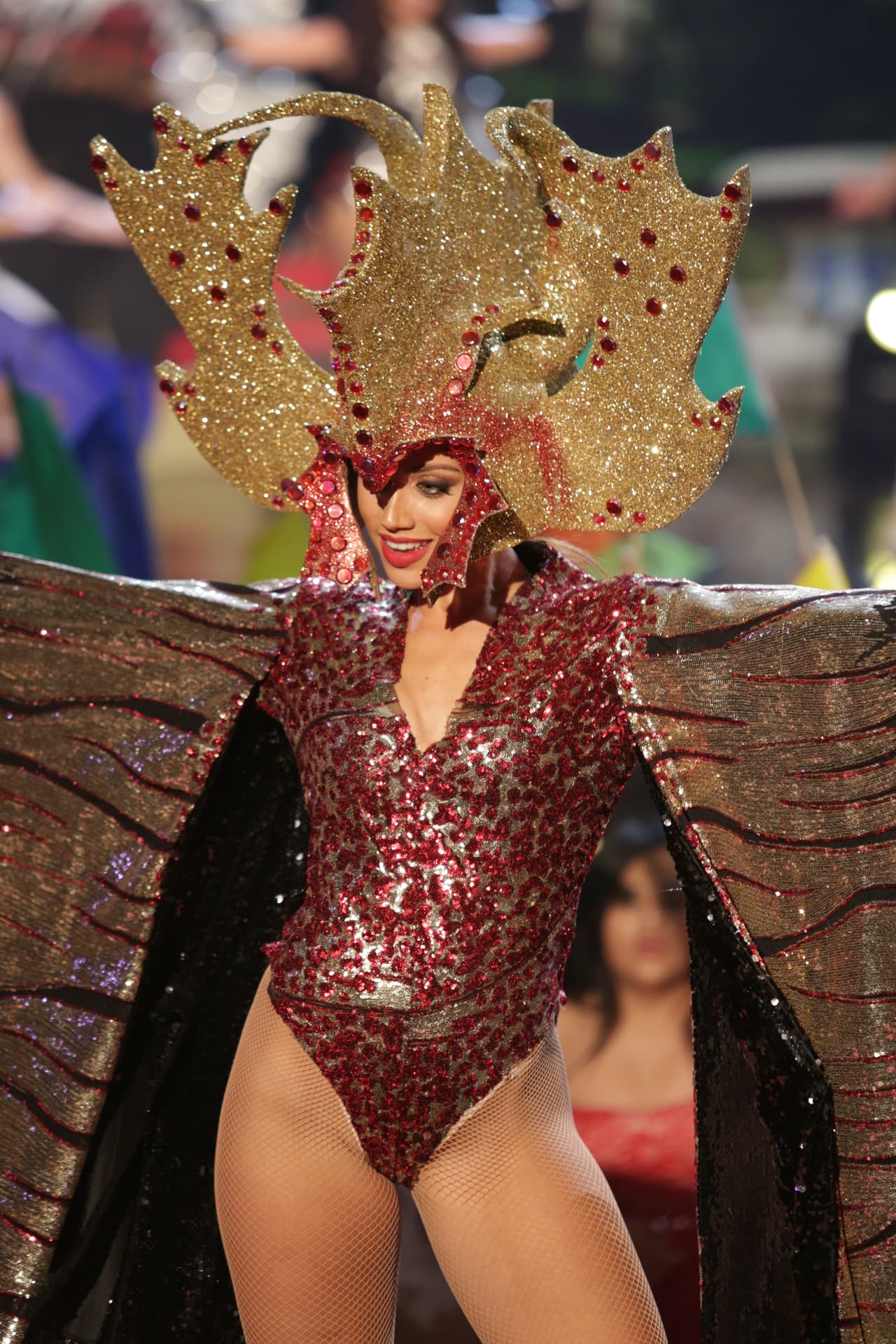 Muy felices de representar la cultura latina, las bellas se lucieron con estos trajes típicos.