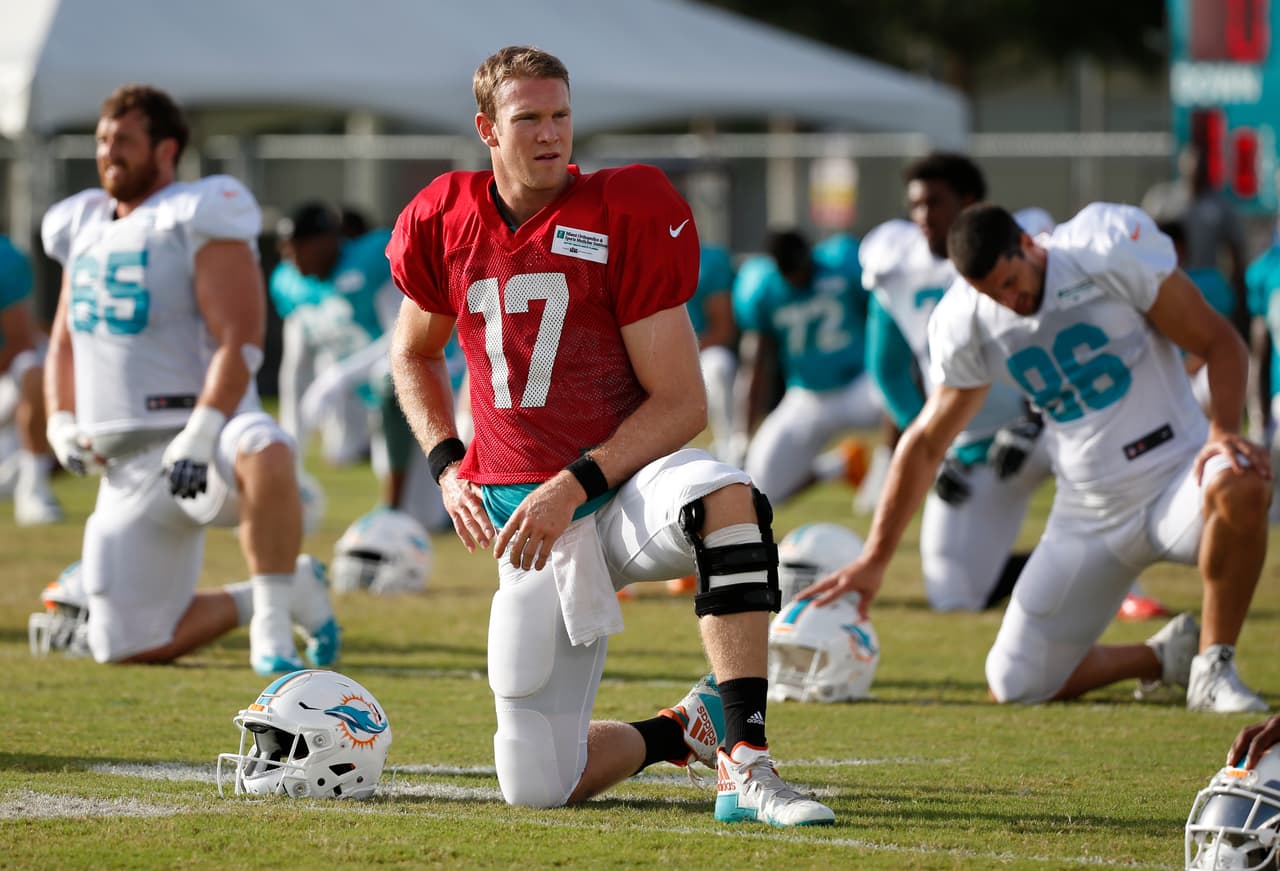Ryan Tannehill encendió las alarmas en Miami pero su lesión no es tan grave