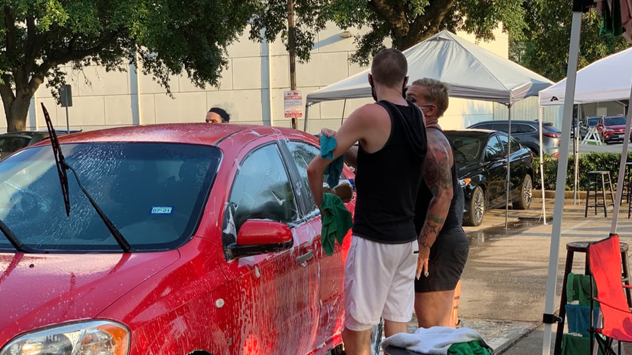 El evento estuvo amenizado con música que acostumbran tocar en los establecimientos.