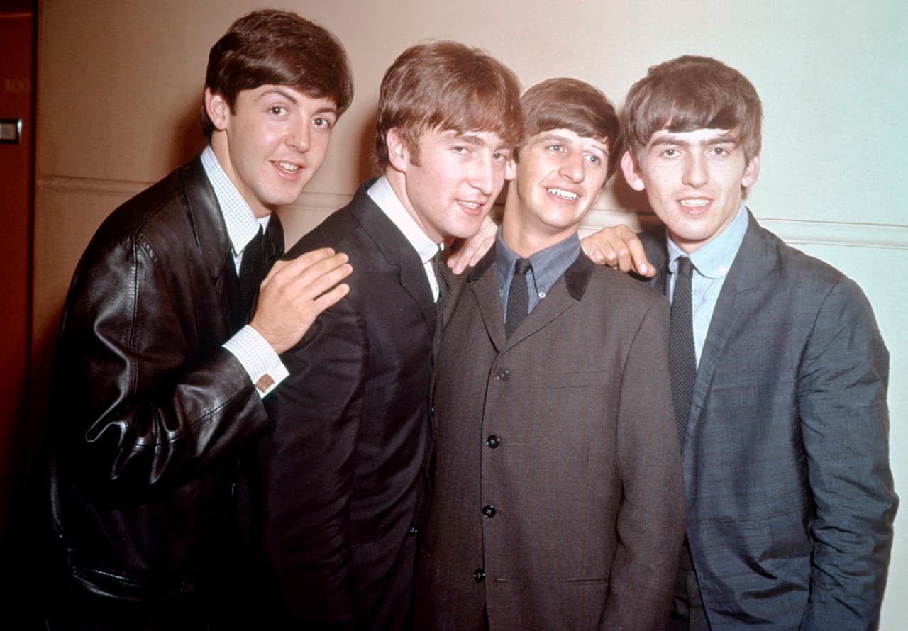 Las ganancias que generó junto a The Beatles, así como las regalías de toda su música son propiedad de su viuda.