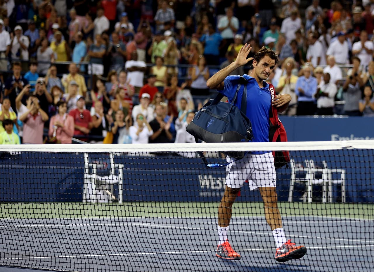 U.S. Open 2013 - La cereza del postre para ese año fatídico de Roger llegó cuando perdió en octavos de final con el español Tommy Robredo. Los parciales fueron 7-6 (3) 6-3 y 6-4, con los cuales redondeó una temporada para el olvido.