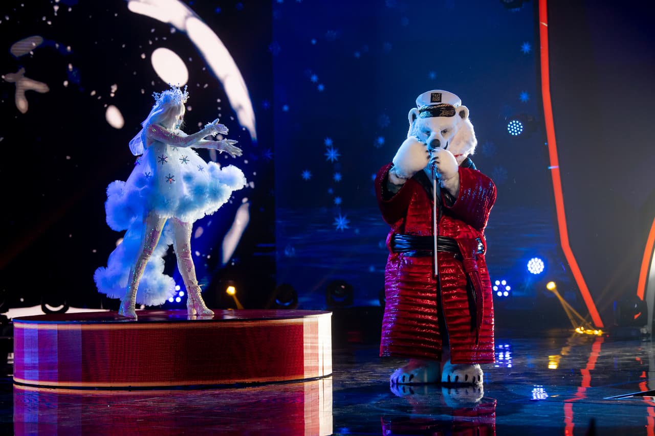 Oso Polar fue el primer personaje en aparecer en la segunda ronda, y lo hizo con uno de los grandes éxitos de Luis Miguel, ‘Suave’.