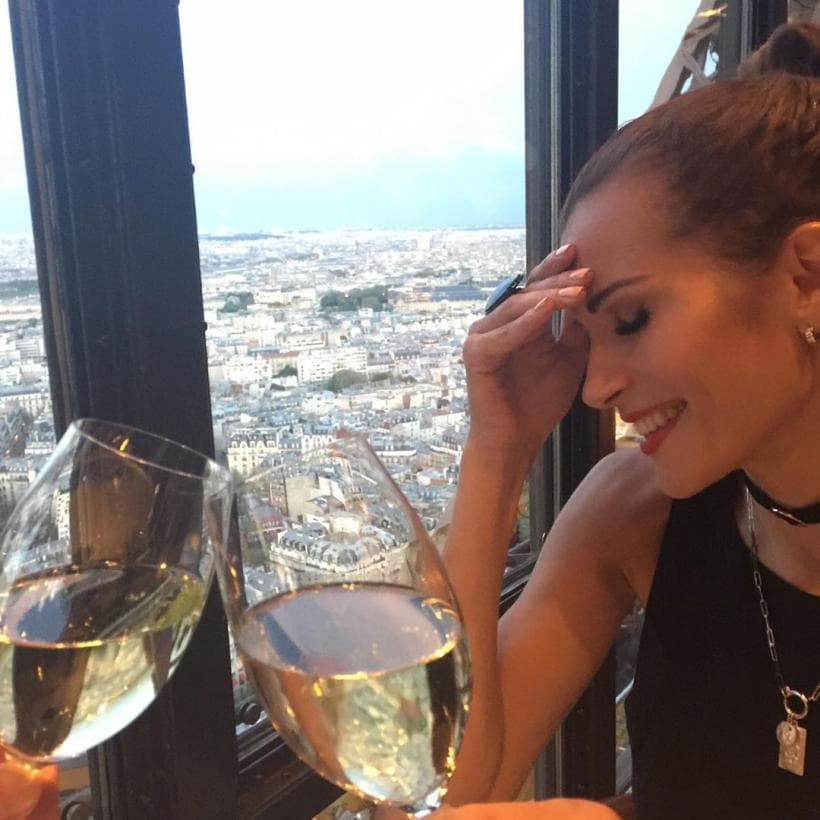 El conductor mexicano criticó que la sociedad ahora "ya ni te dejan sentir el amor, es parte de la vida".