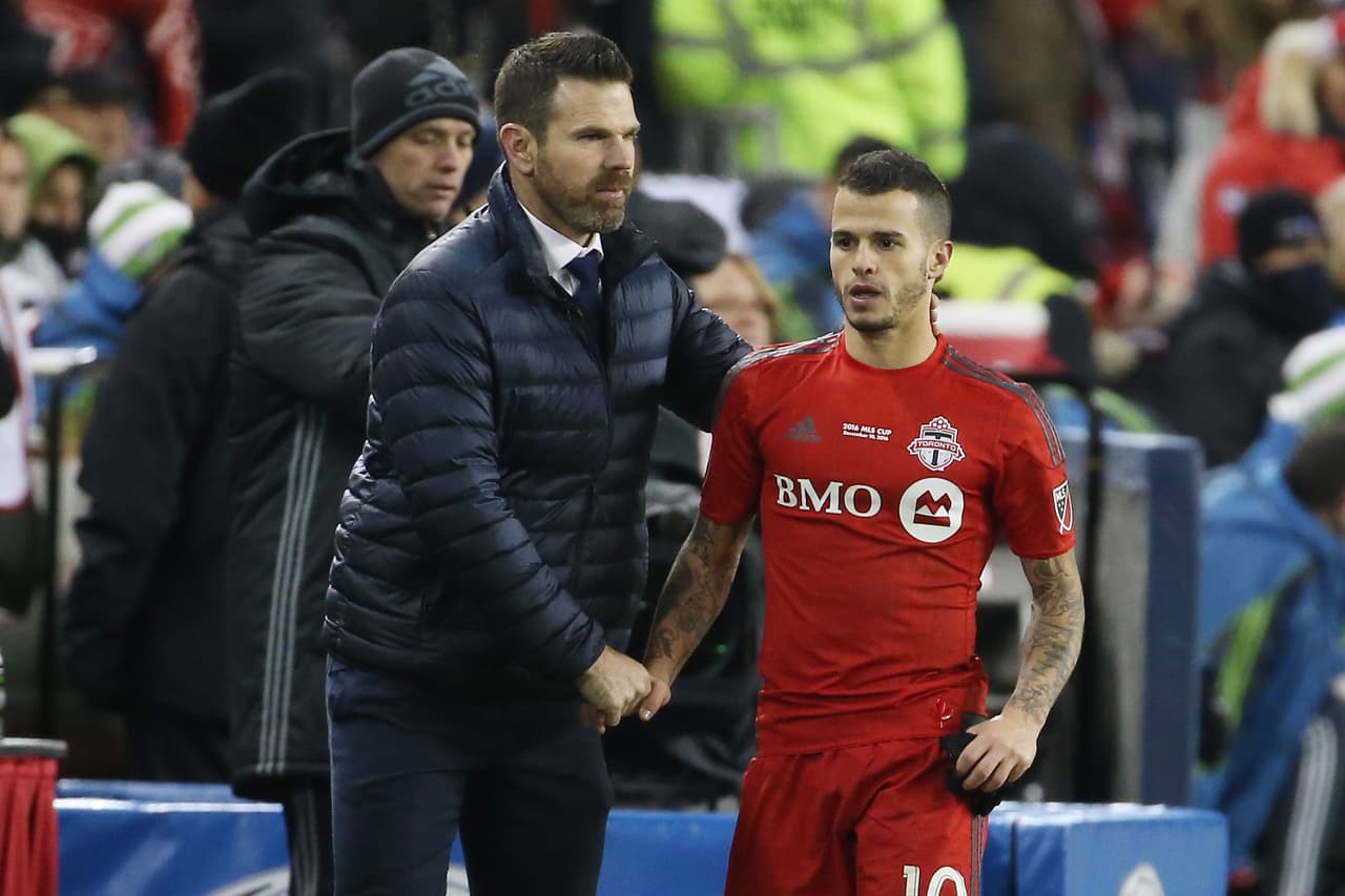 Giovinco dejó el campo de juego controversialmente en la gran final y se perdió la tanta de penales donde caerían ante Seattle. Aun así, su clase y presencia han dejado una gran marca en Toronto, con quienes ganó el MVP en 2015 tras registrar 22 goles y 16 asistencias en 33 partidos.