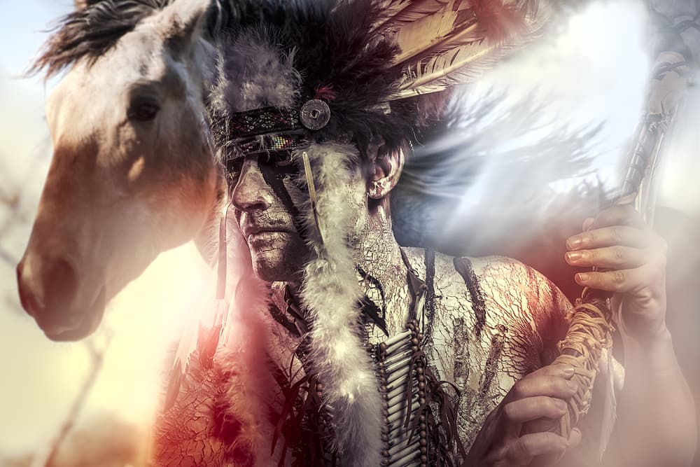 Su horóscopo también está compuesto por 12 tótems que serían los equivalentes a nuestros signos del Zodiaco, y lo representaban con 12 animales. Cada círculo en su 'Rueda de la Medicina' lo relacionaban con un animal y las características que los indios le atribuían mitológicamente o por observación a estas criaturas.