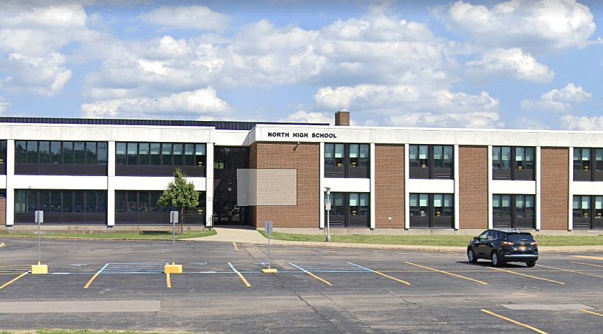 <b>Williamsville North High School</b> - La segunda escuela de Williamsville en hacer la lista. Will North recibió una calificación general de A+.
<br>
<br>