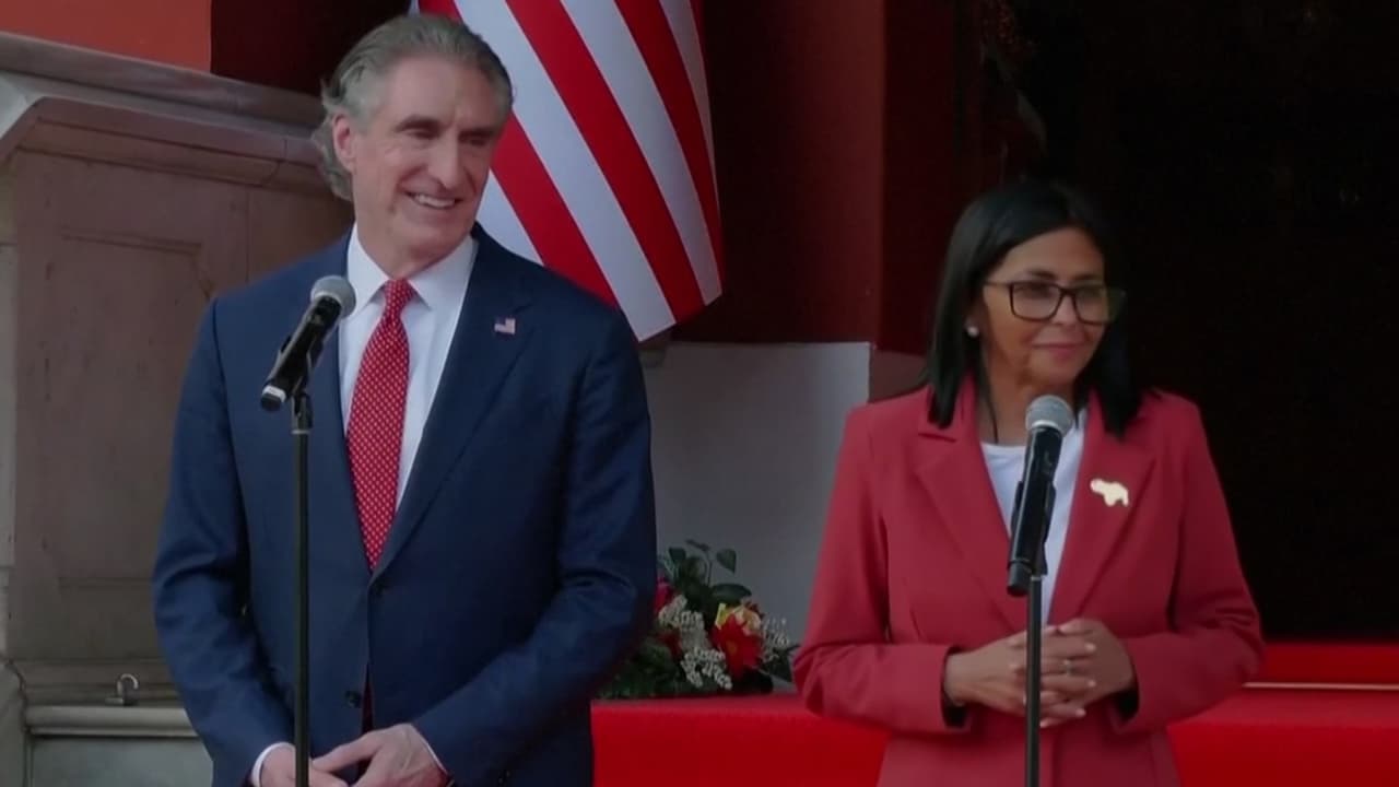 Cambios en Defensa de Venezuela generan dudas tras salida de Padrino López