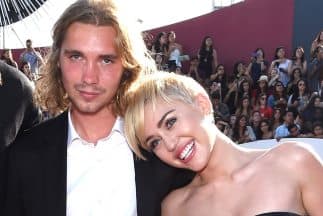 Amigo 'homeless' de Miley Cyrus es sentenciado a seis meses de cárcel