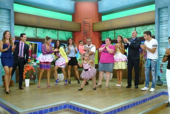 Y cerró su baile con su ya muy famosa pose.