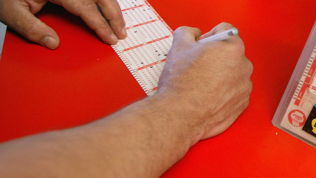 Un residente del área de Houston gana 23.75 millones de dólares en el Lotto Texas