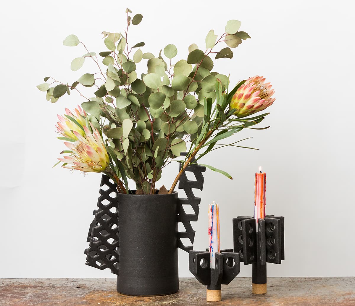 Florero y candeleros Persephone