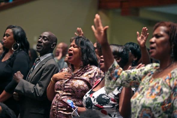 Los organizadores escogieron este templo porque no había iglesia en Ferguson lo suficientemente grande para albergar a la multitud esperada.
