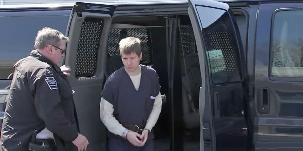 David Strowhouer, de 30 años, fue acusado de homicidio en vehículo mientras conducía bajo la influencia, un cargo relativamente nuevo en Pensilvania que conlleva una pena mínima obligatoria de siete años de prisión por un reincidente.
<br>