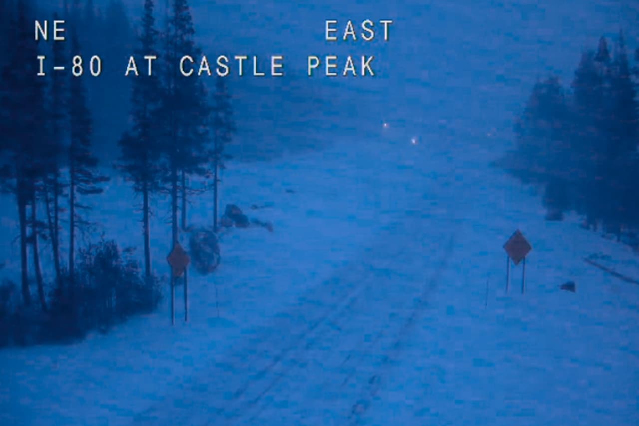 La 
<b>tormenta descrita como "histórica" llegó a California e impactará también el sur del estado de Oregón</b>, informó el 
<a href="https://twitter.com/NWSWPC/status/1198918112906633216" target="_blank">Servicio Meteorológico Nacional (NWS)</a>.