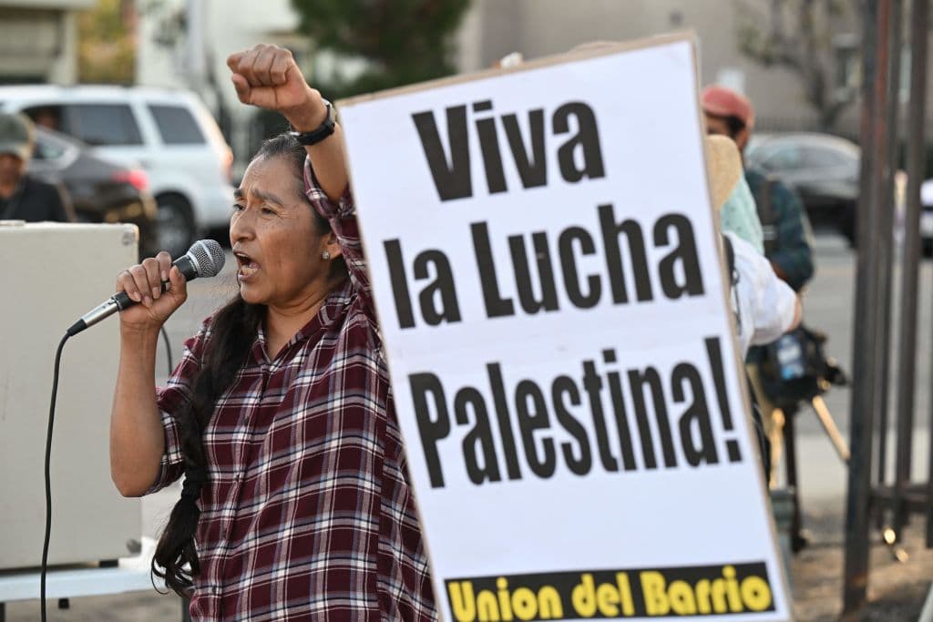 Sin importar el idioma, son miles las voces que urgen un cambio en la zona, para que no sigan muriendo inocentes.