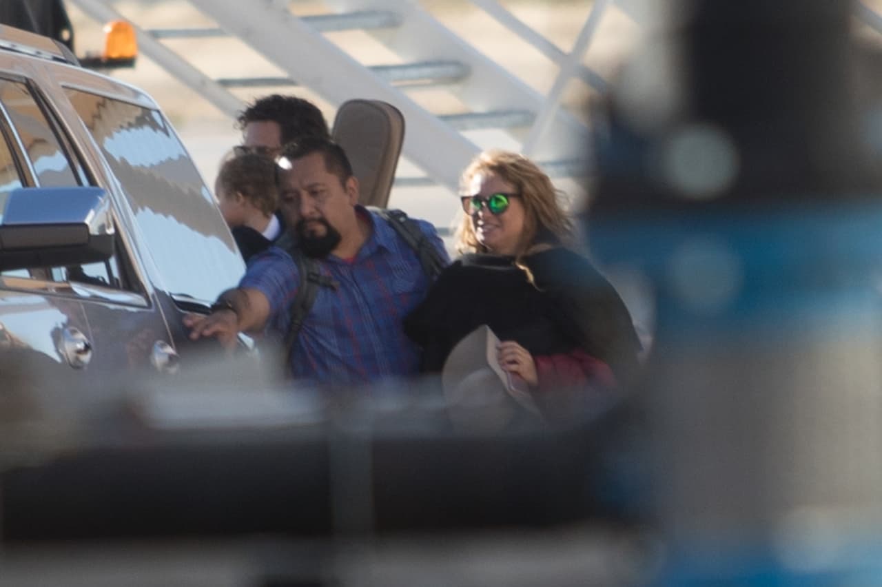 "Ya se le nota la pancita": Óscar Madrazo ofrece los detalles del embarazo de Paulina Rubio
