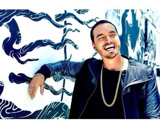 ¿Cuál crees que sea el nombre de J Balvin?