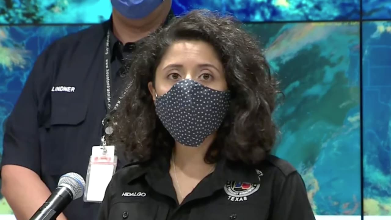 "Es el principio de unos días difíciles": Jueza Lina Hidalgo avisa sobre el frío extremo