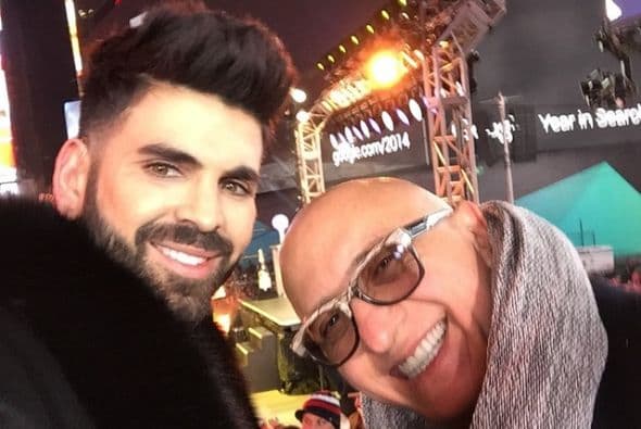 Trabajando o en casa con familia y amigos, los famosos de Univision se la pasaron de lo mejor despidiendo el 2014. ¡A celebrar, como debe ser!