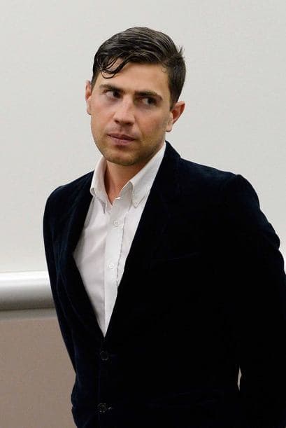 Vitalii Sediuk, el hombre que se abalanzó sobre el actor Brad Pitt fuera del El Teatro El Capitán no los cargos menores que se le impusieron en corte.