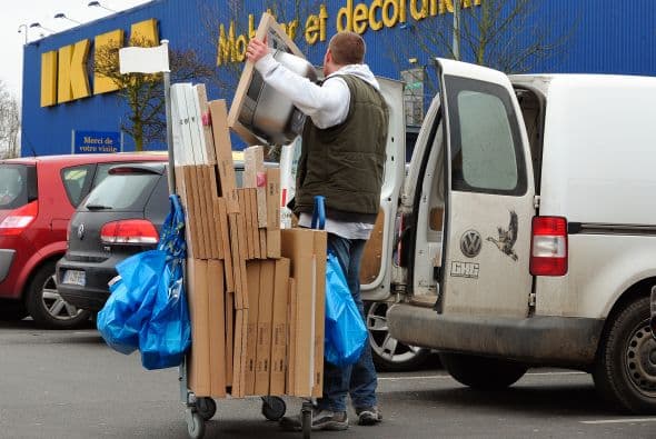 Y del lugar donde creció, Elmtaryd Agunnaryd.