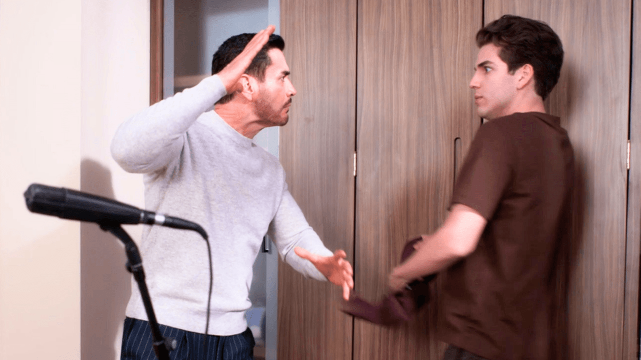 ¡Joaquín casi golpea a Diego! | Tan Cerca De Ti, Nace El Amor | Capítulo 29