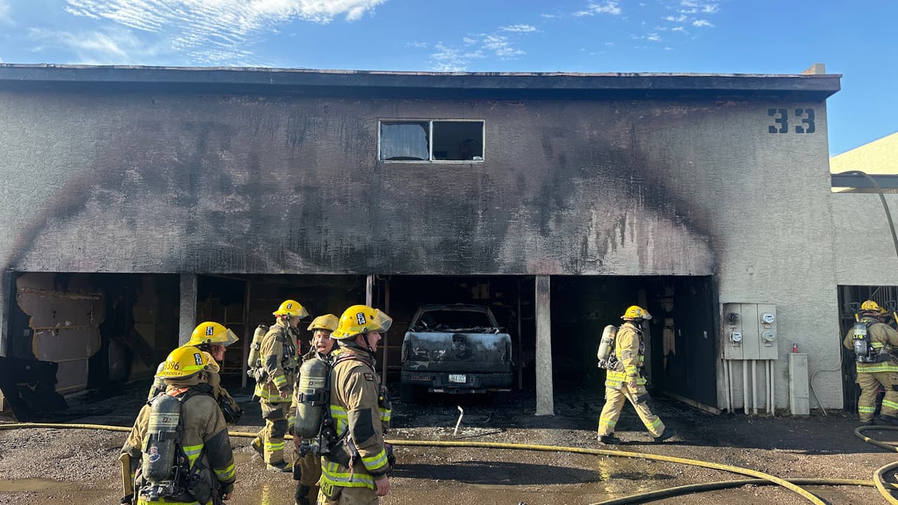 El programa de asistencia comunitaria está trabajando con los ocupantes desplazados en sus necesidades. La Cruz Roja ha sido llamada a buscar refugio temporal para todos los desplazados. Los investigadores de bomberos tratan de encontrar las causas del incendio.