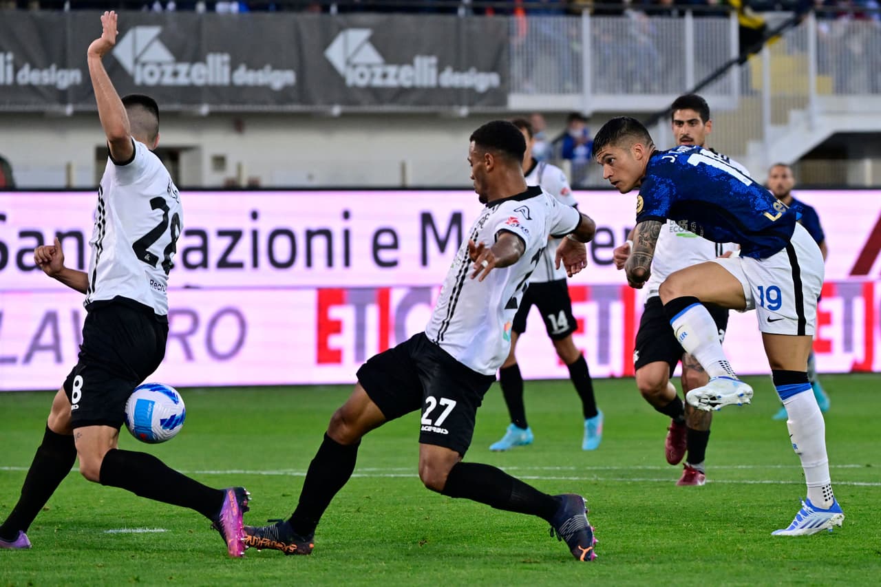 Inter se impuso 1-3 al Spezia en la Jornada 33 con goles de Marcelo Brozovic, Lautaro Martínez y Alexis Sánchez.