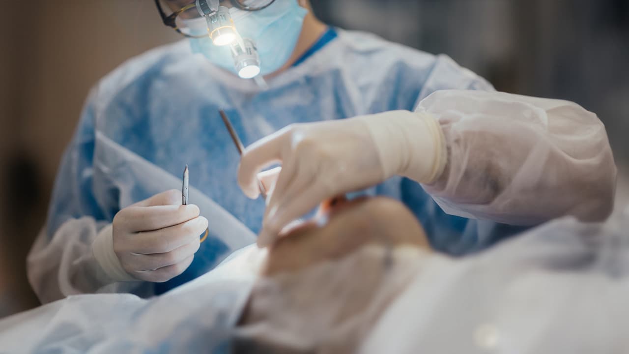 Los riesgos de los biopolímeros en la cirugía estética