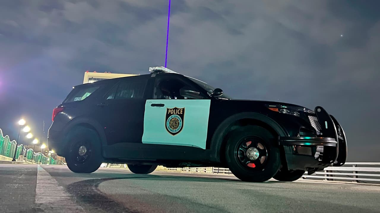 Persecución policiaca termina en accidente múltiple y deja una persona hospitalizada