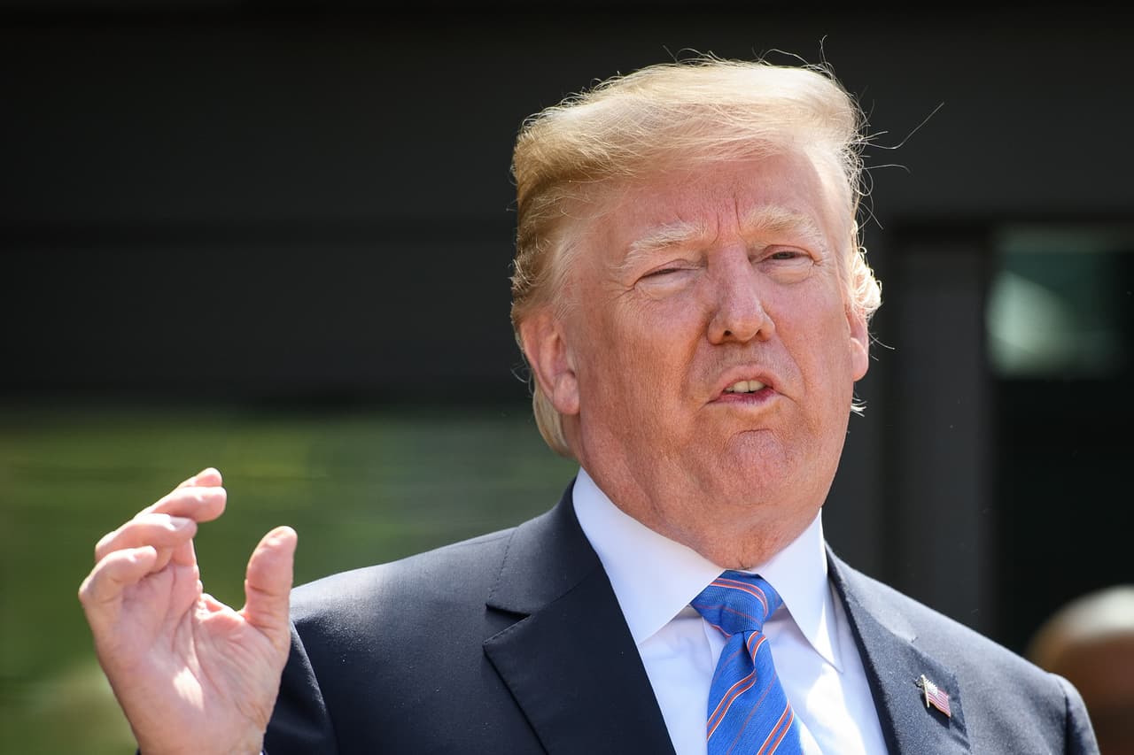 Un error en un tuit de Donald Trump provocó una catarata de reacciones en redes sociales.