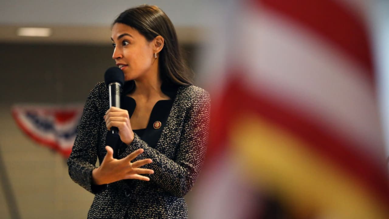 “Trump tiene una agenda de intimidación”: la congresista Alexandria Ocasio-Cortez habla en exclusiva con Univision Nueva York