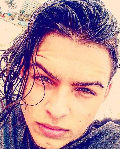 Brian Cruz conquistó desde el primer momento a las chicas.