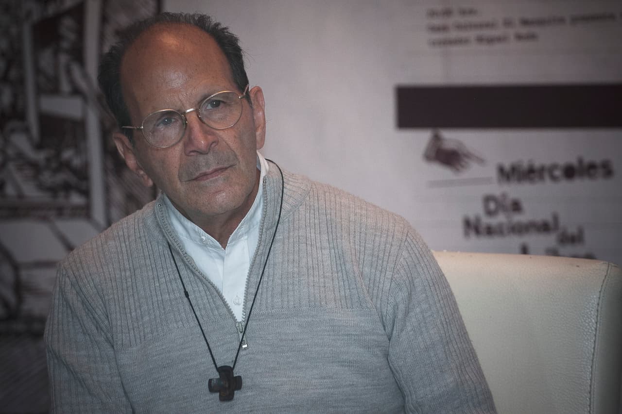 La opinión del padre Alejandro Solalinde es que los migrantes mexicanos están salvando al país con su aporte económico.