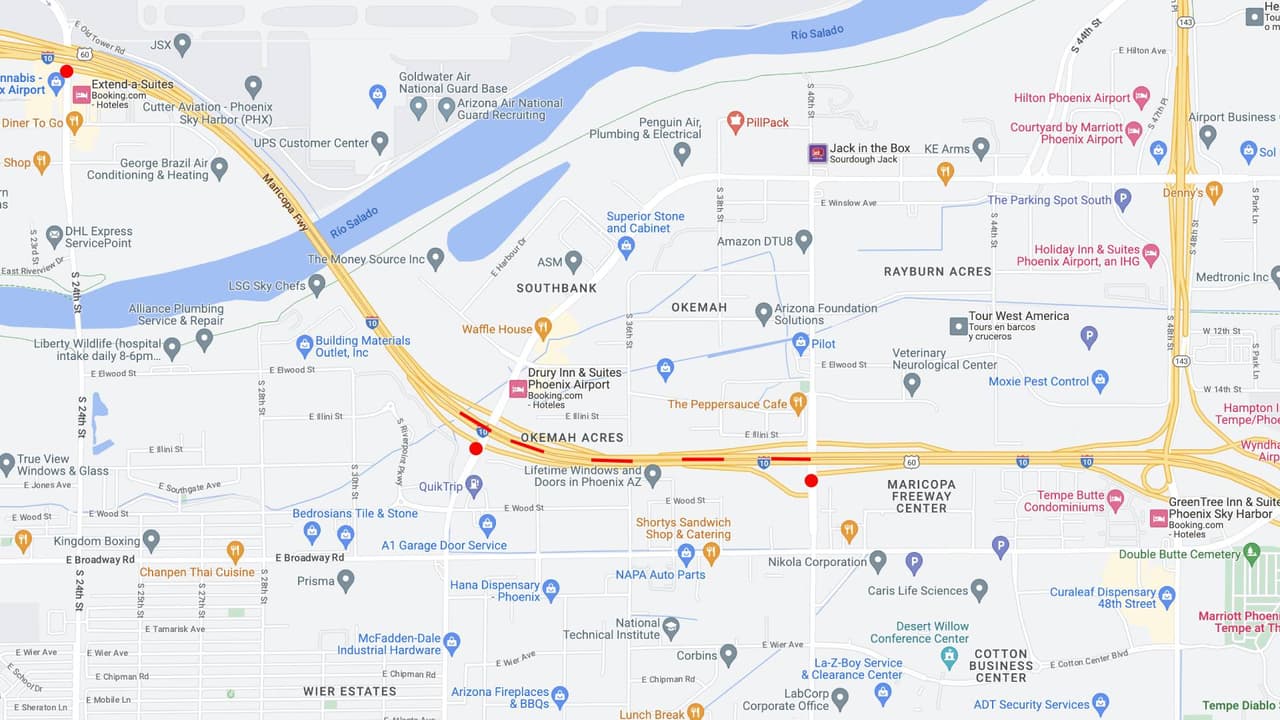 <b>Interestatal 10</b>
<br>La I-10 en dirección este se redujo a tres carriles entre las calles 32 y 40 desde las 8 p.m. del viernes hasta el lunes a las 4 a. m.
<br>
<br>La rampa de entrada a la I-10 en dirección este en 24th Street estará cerrada. Al igual que la rampa de entrada de la I-10 en dirección este en 32nd Street y la rampa de salida en 40th Street permanecerán cerradas hasta finales de septiembre por obras. 
<br>
<br>
<b>Rutas alternas</b>
<br>Los conductores en dirección sur por Priest Drive pueden desviarse hacia Mill Avenue para ingresar a la US 60 en dirección este.